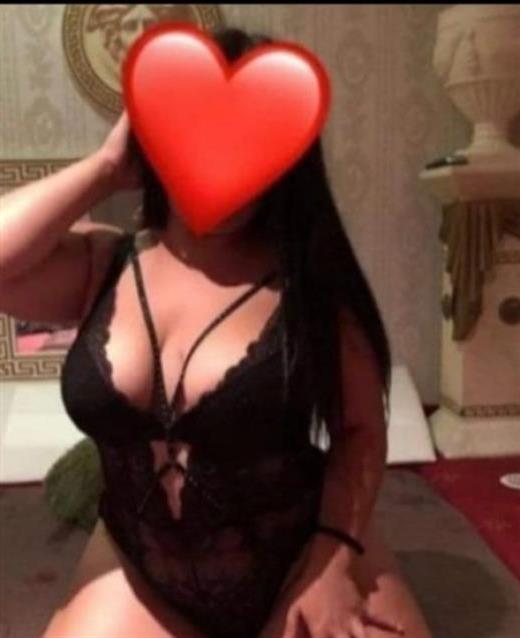 Escort Model Falkona, Kelburn id1409